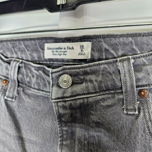 Abercrombie & Fitch‎ Women's 90s Straight Ultra High Rise Jeans 28/6 Long Gray - Picture 3 of 16